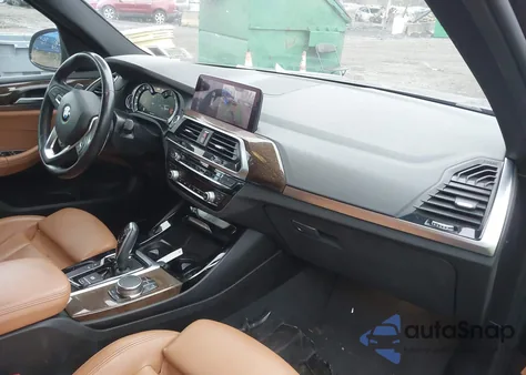 2019 BMW X3 z USA, uszkodzony, nr VIN 5UXTR9C57KLD93710